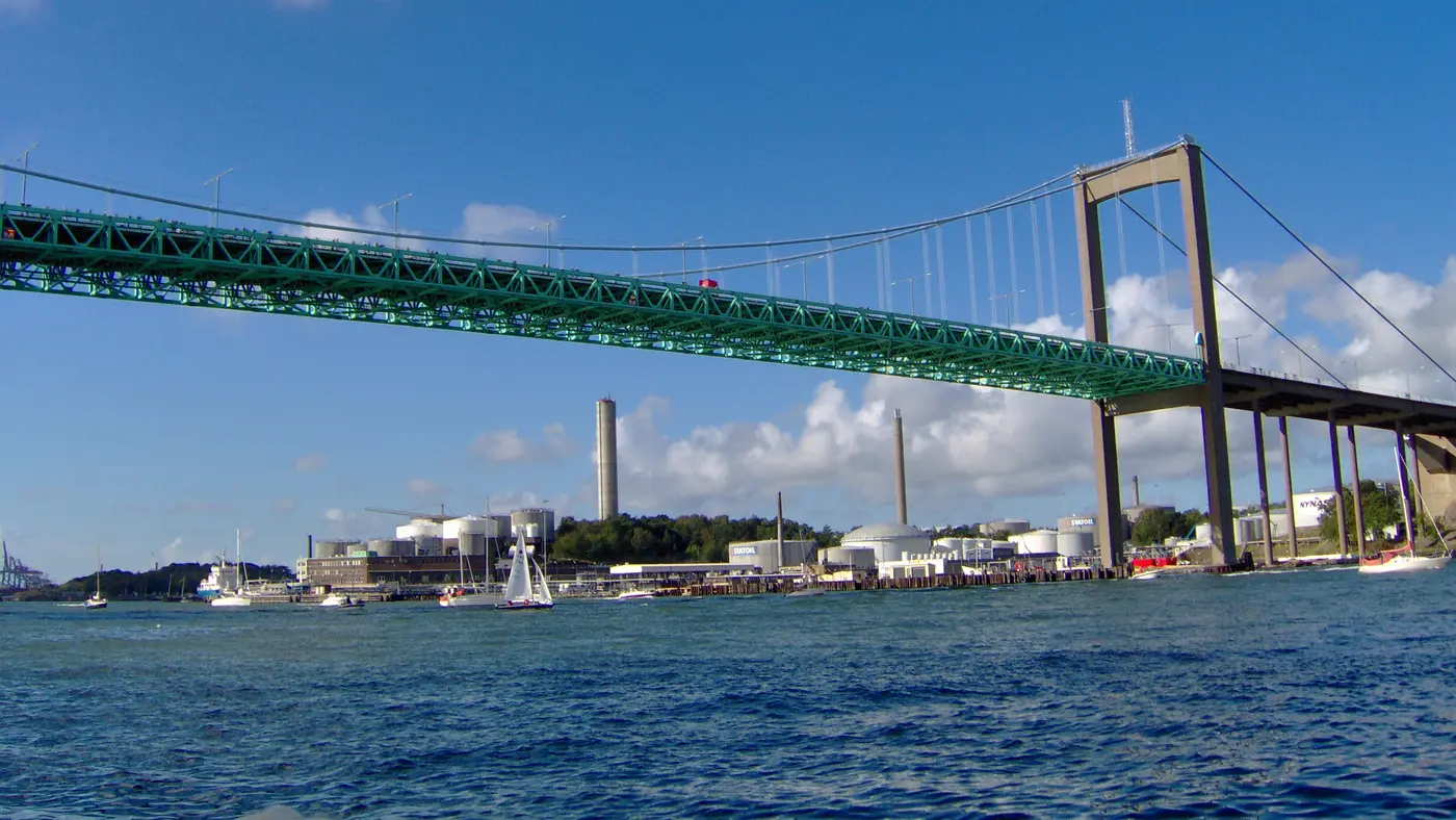 Älvsborg Bridge