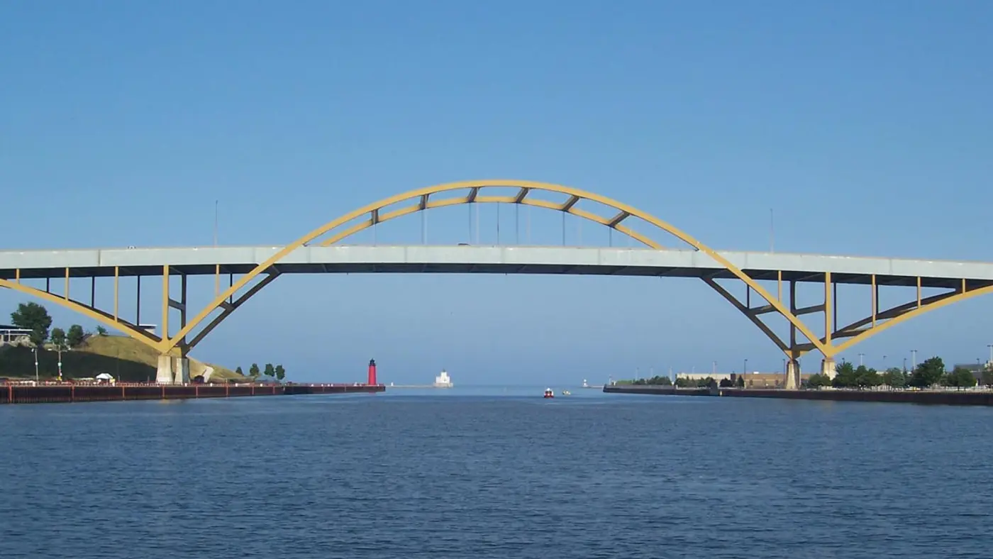 Daniel Hoan Memorial Bridge