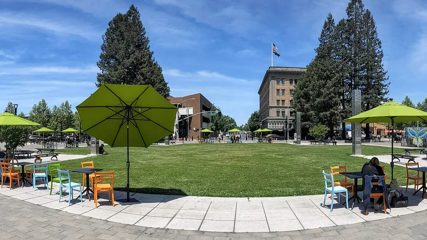 Old Courthouse Square