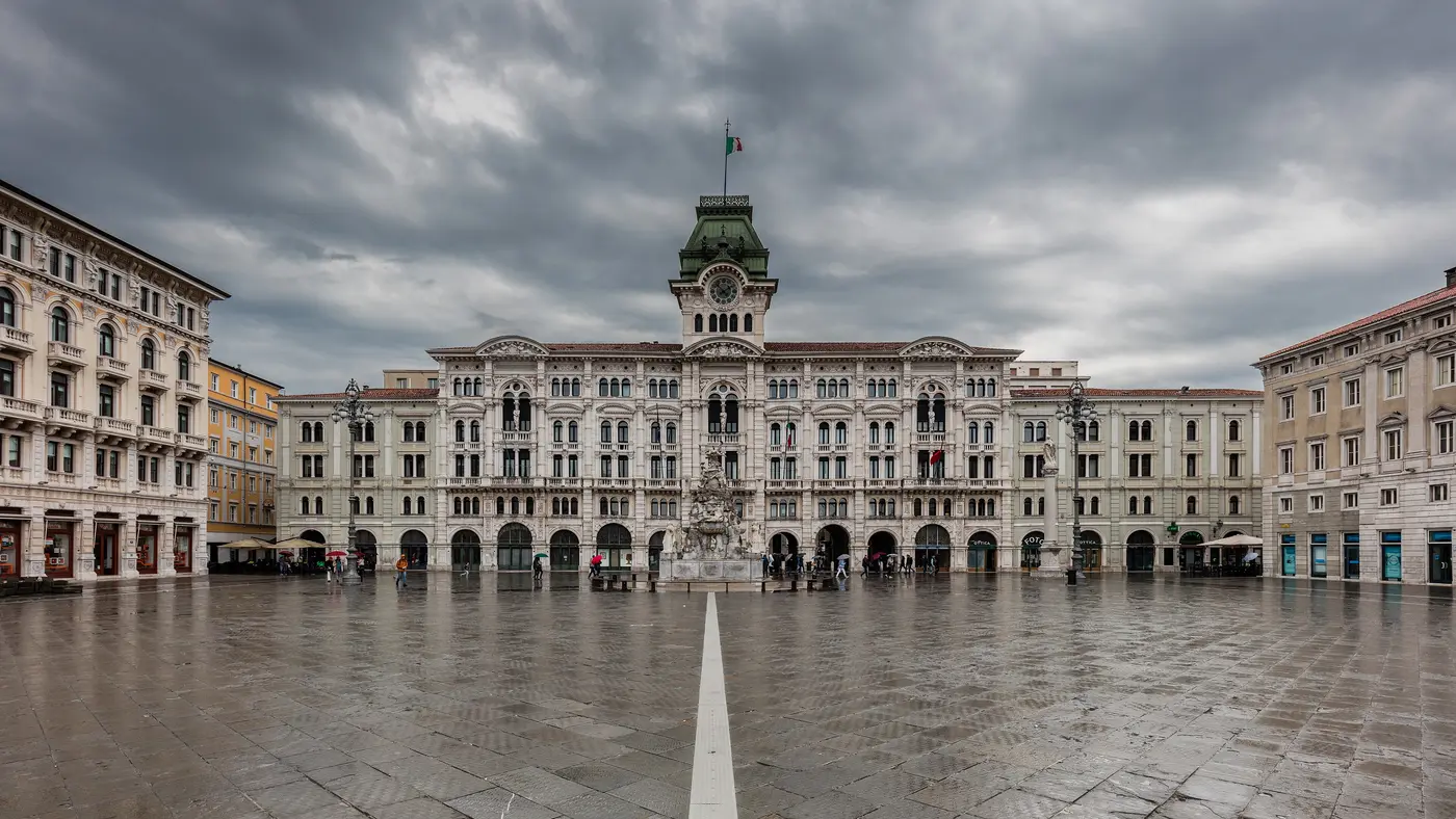 Piazza Unità d'Italia